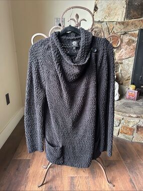 Bobeau Cozy Black Textured Cowl Neck Sweater